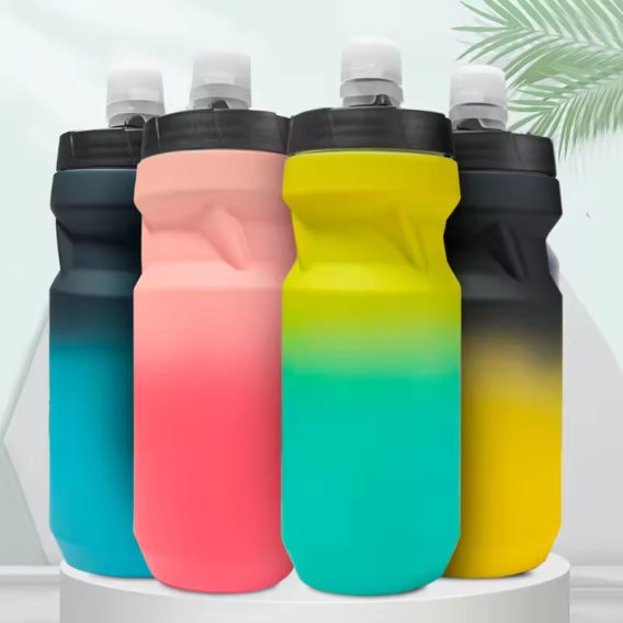 20 oz Sports Clutch Water Bottle - Squeeze Cap, Football/Soccer