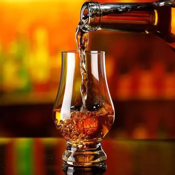 2PCS Crystal Whiskey Glasses: Clear Scotch Liquor Barware for Cocktails & Wine - Image 9