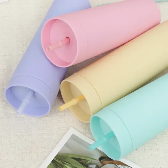 1pc Reusable Double-Layer Plastic Straw Cup: Water Bottle, Coffee Cup with Lid - Image 2